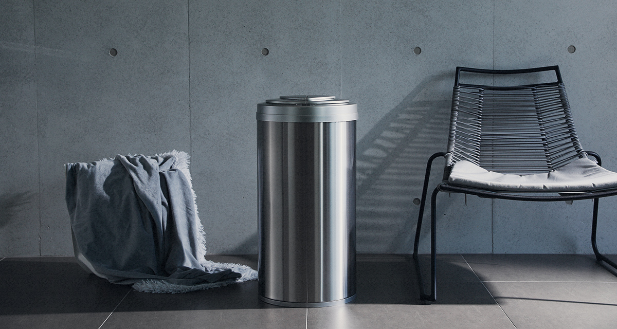 バランスのとれた円柱形ゴミ箱ZitA