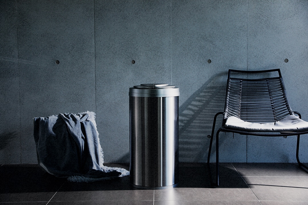 全自動ゴミ箱ZitA(ジータ) おしゃれなシルバー